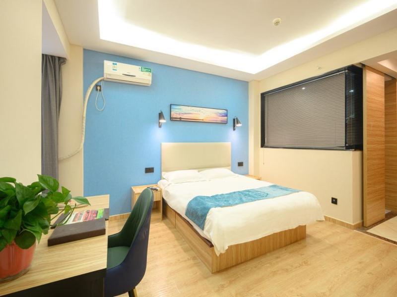 Greentree Inn Henan Kaifeng Gulou Square Express Hotel ภายนอก รูปภาพ