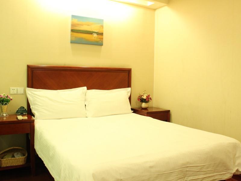 Greentree Inn Henan Kaifeng Gulou Square Express Hotel ภายนอก รูปภาพ