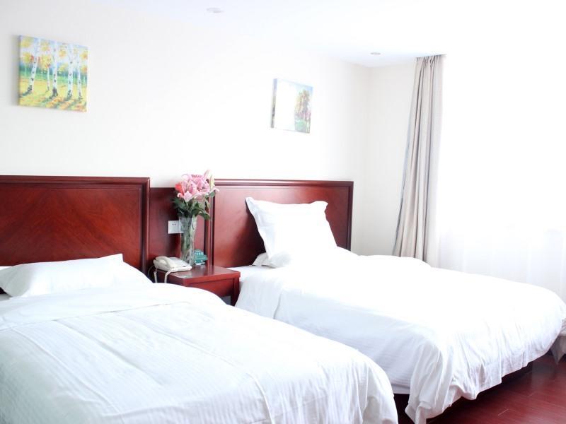 Greentree Inn Henan Kaifeng Gulou Square Express Hotel ภายนอก รูปภาพ