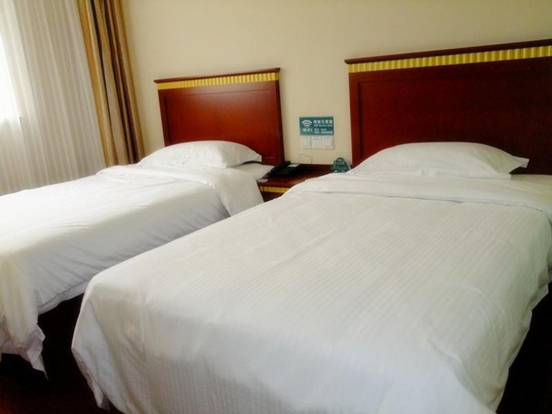 Greentree Inn Henan Kaifeng Gulou Square Express Hotel ภายนอก รูปภาพ