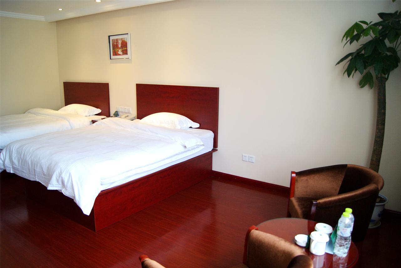 Greentree Inn Henan Kaifeng Gulou Square Express Hotel ภายนอก รูปภาพ